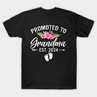 Promoted to Grandma 2024 First Time New Grandma Pregnancy T-Shirt